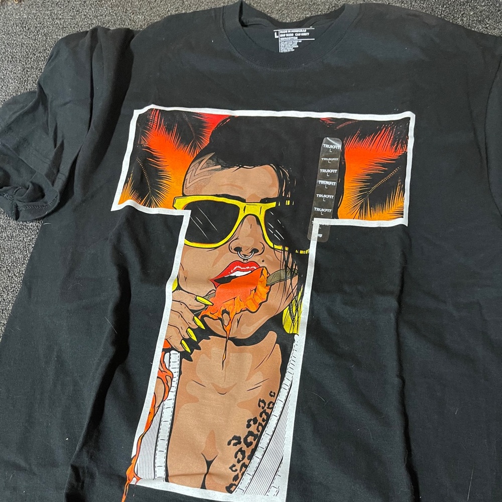 Trukfit T-shirt New With Label